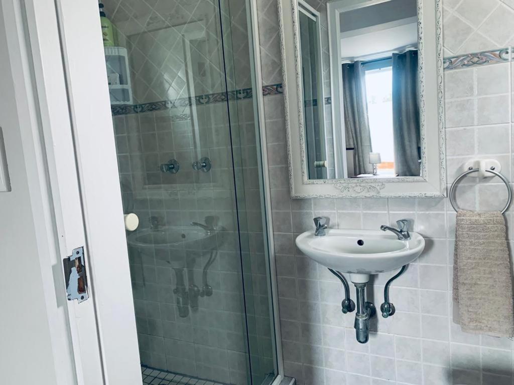 Апартаменти Mulberry Gardens Self Catering Свакопмунд Екстер'єр фото